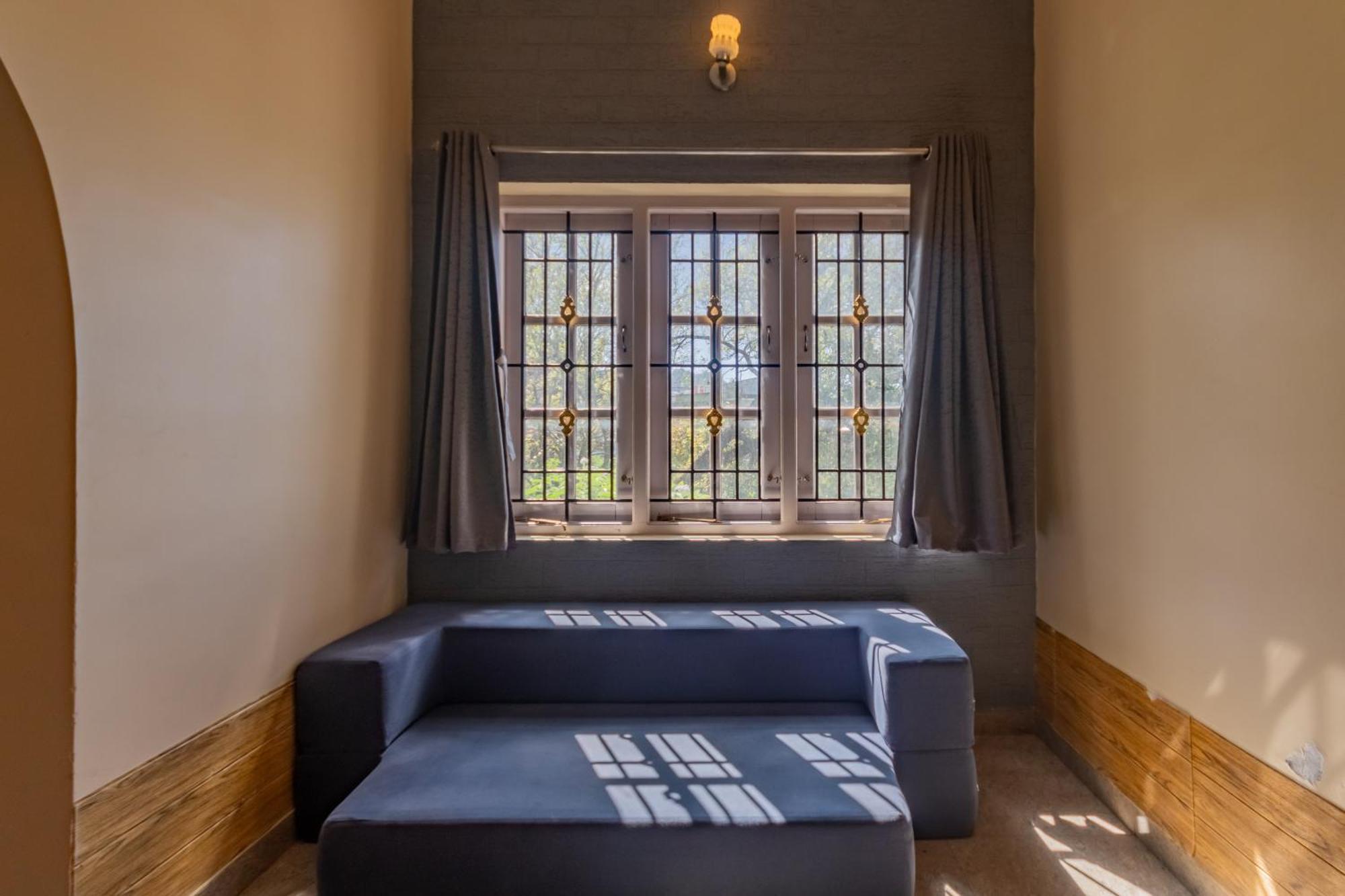 Ganga'S Sri Balaji Cottage Ооти Екстериор снимка